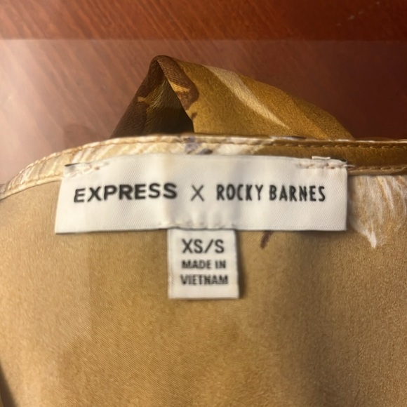 COPY - Express Rocky Barnes Kimono / Dress XS/S Satin Floral Balloon Sleeves - Picture 7 of 7